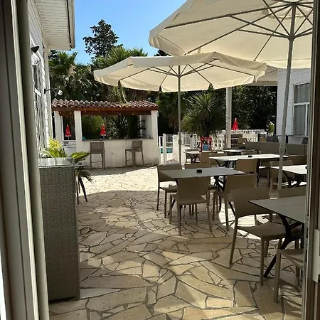 & Restaurant Le Mejean - Parc Des Expositions