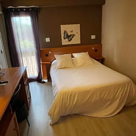 & Restaurant Le Mejean - Parc Des Expositions Szálloda