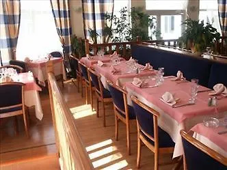 Hotell & Restaurant Le Mejean - Parc Des Expositions 2*