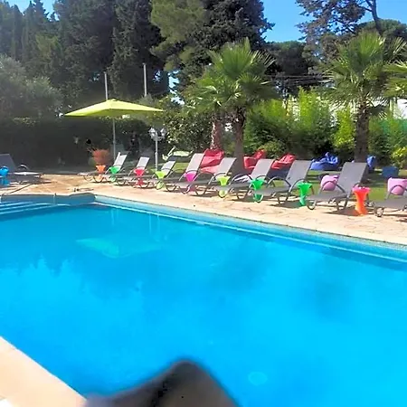 Hotel & Restaurant Le Mejean - Parc Des Expositions 2*