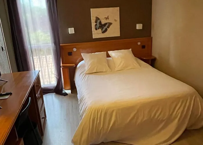 & Restaurant Le Mejean - Parc Des Expositions Hotel