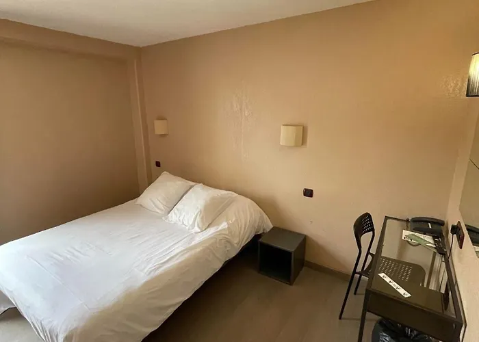 & Restaurant Le Mejean - Parc Des Expositions 2* Lattes