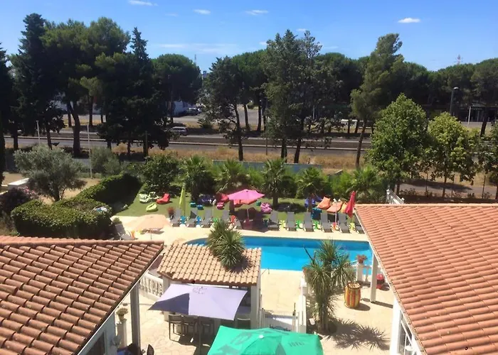 & Restaurant Le Mejean - Parc Des Expositions 2*